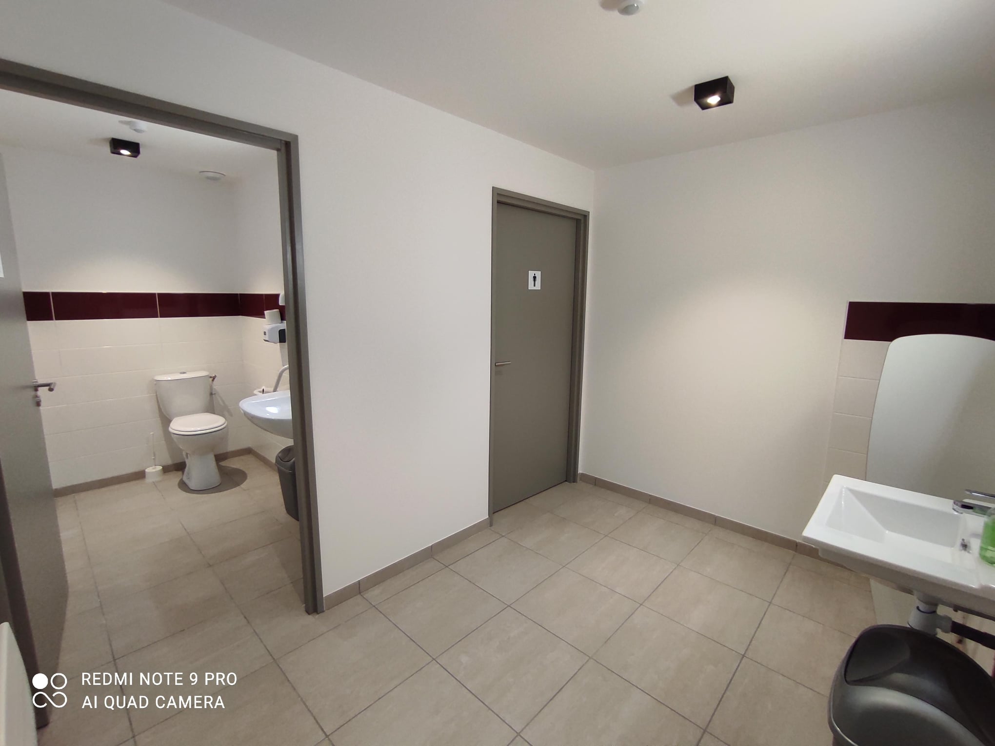 les sanitaires PMR